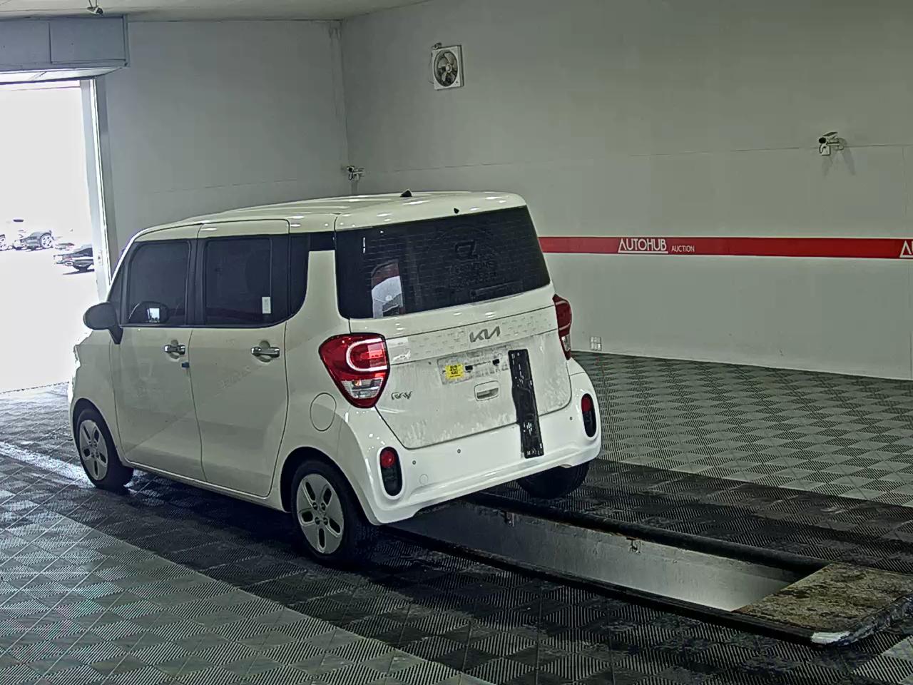 2022 - kia ray