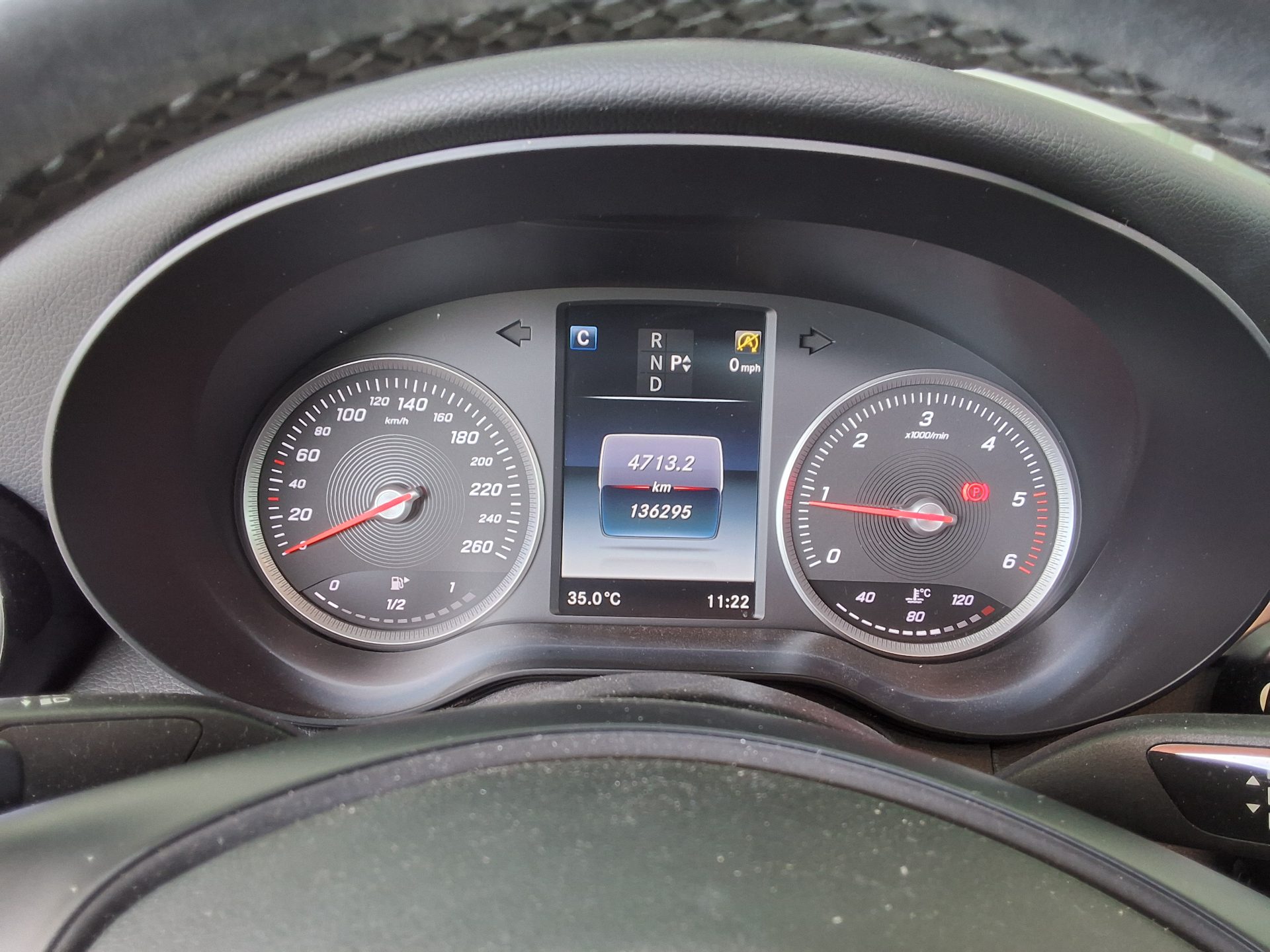 2016 - mercedes-benz c200