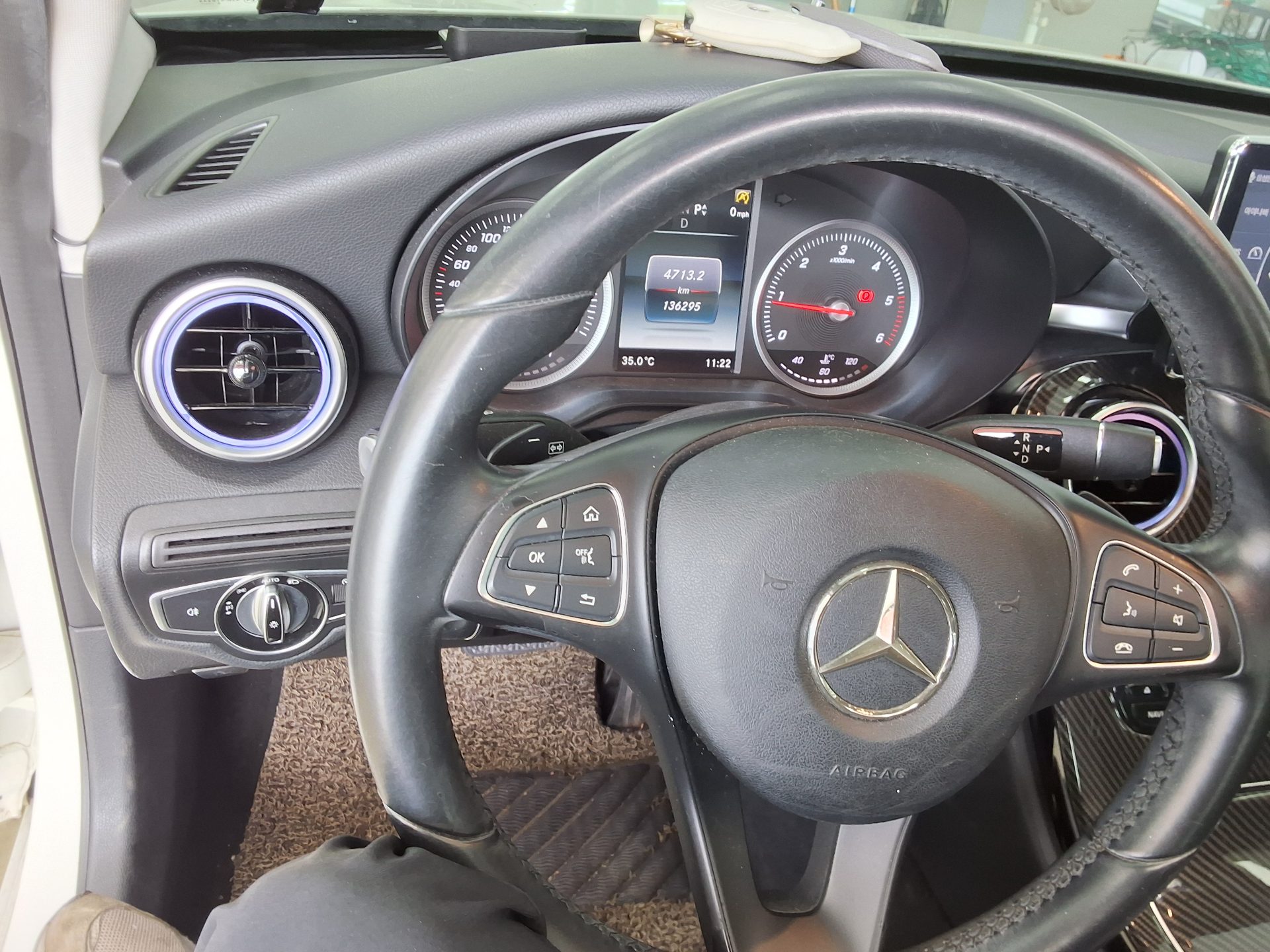 2016 - mercedes-benz c200
