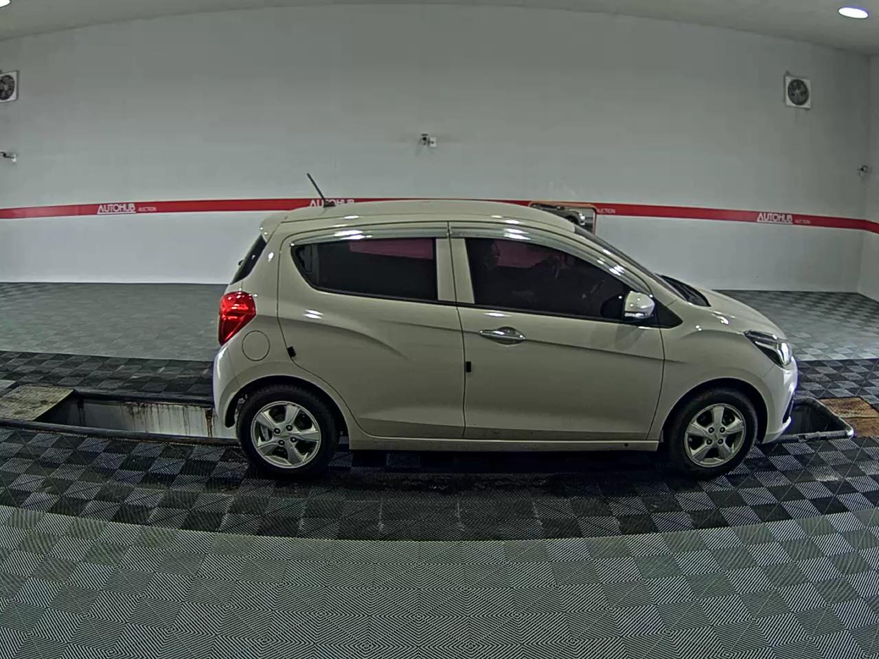 2018 - chevrolet spark