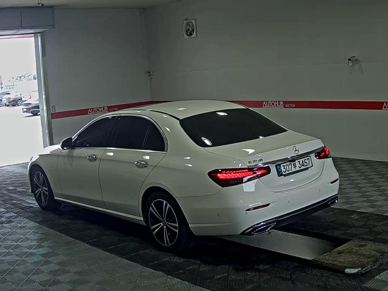 2021 - mercedes-benz e250