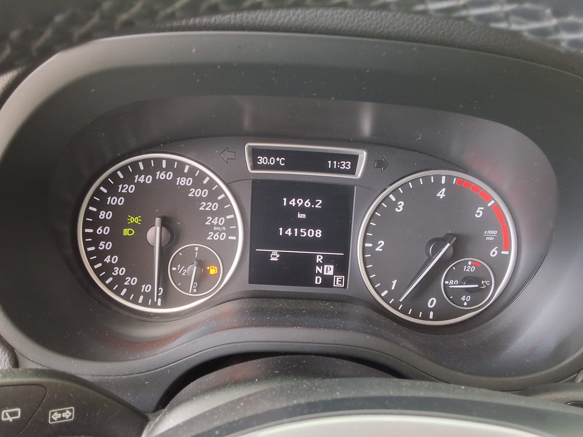2013 - mercedes-benz b200