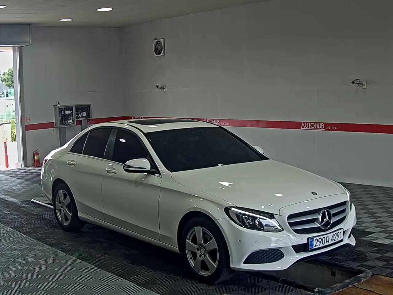 2016 - mercedes-benz c200