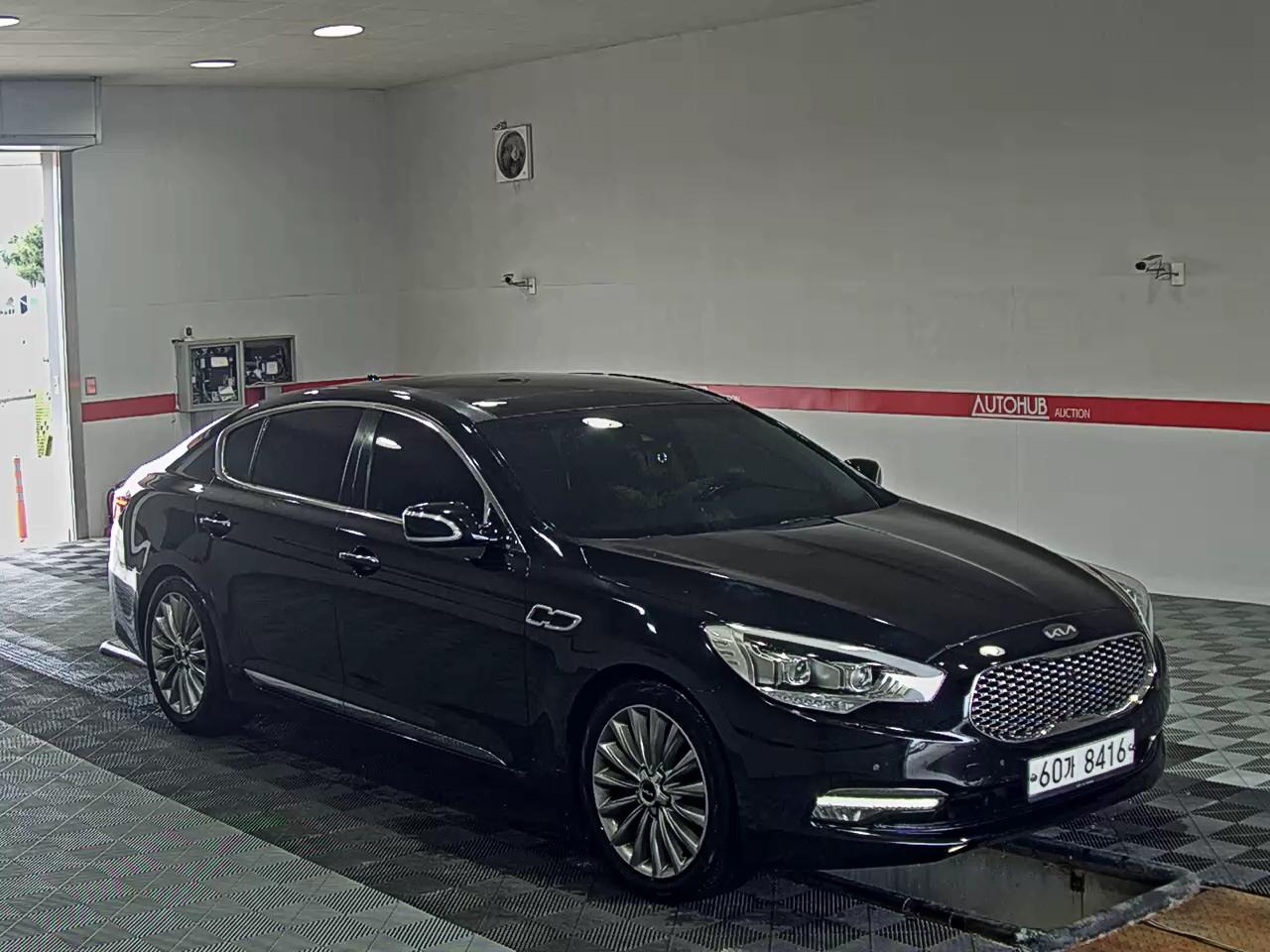 2016 - kia k9
