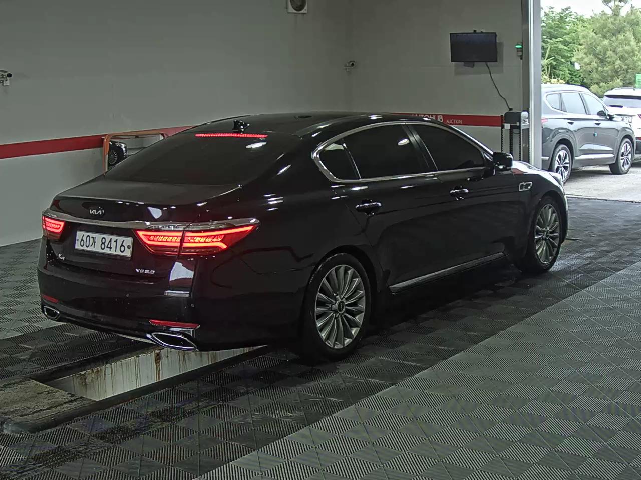 2016 - kia k9