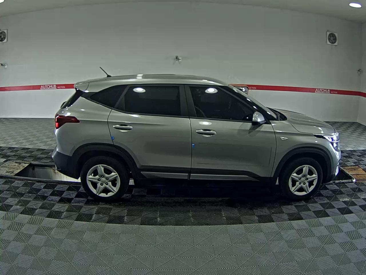 2022 - kia seltos