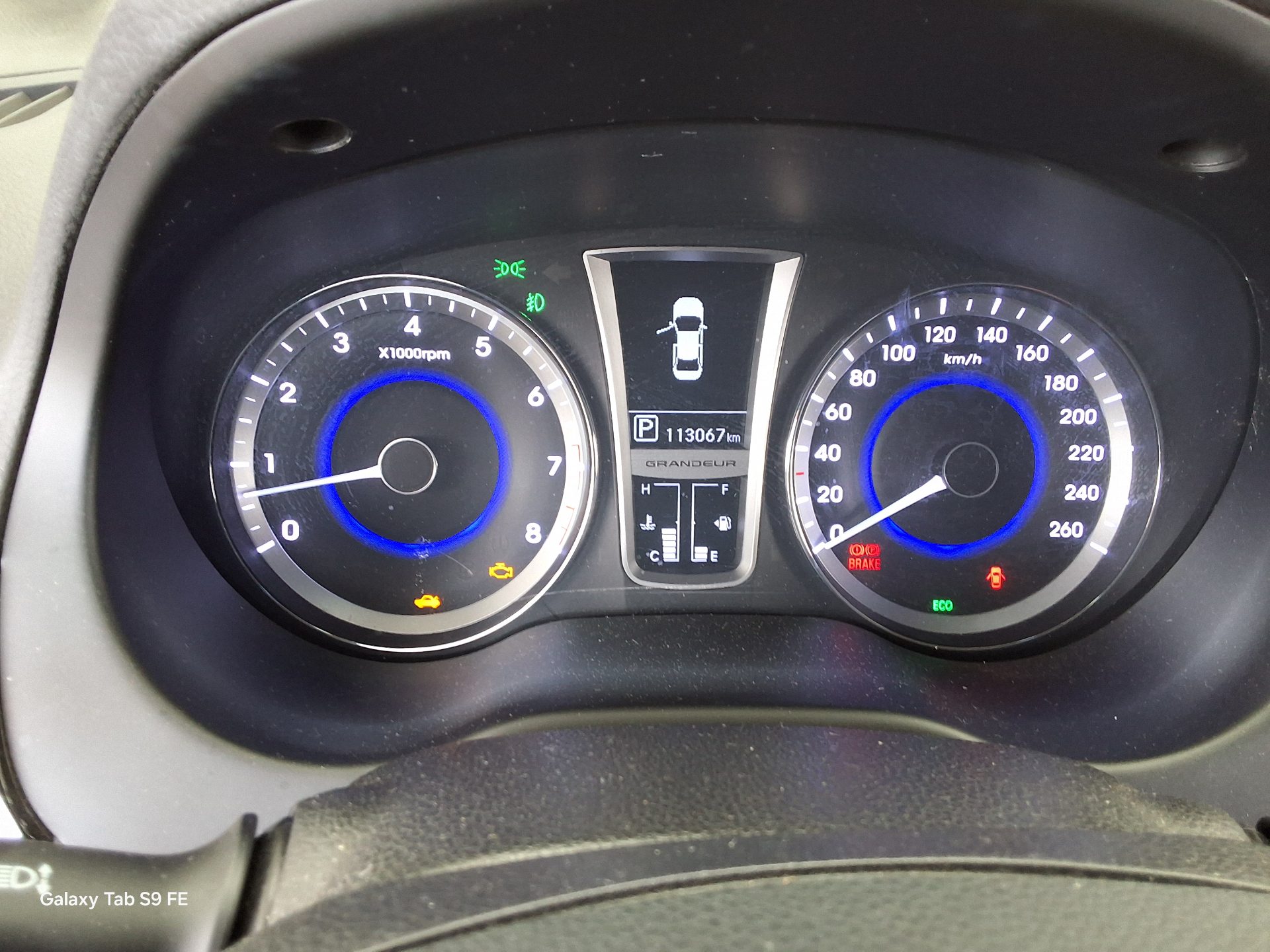 2012 - hyundai grandeur