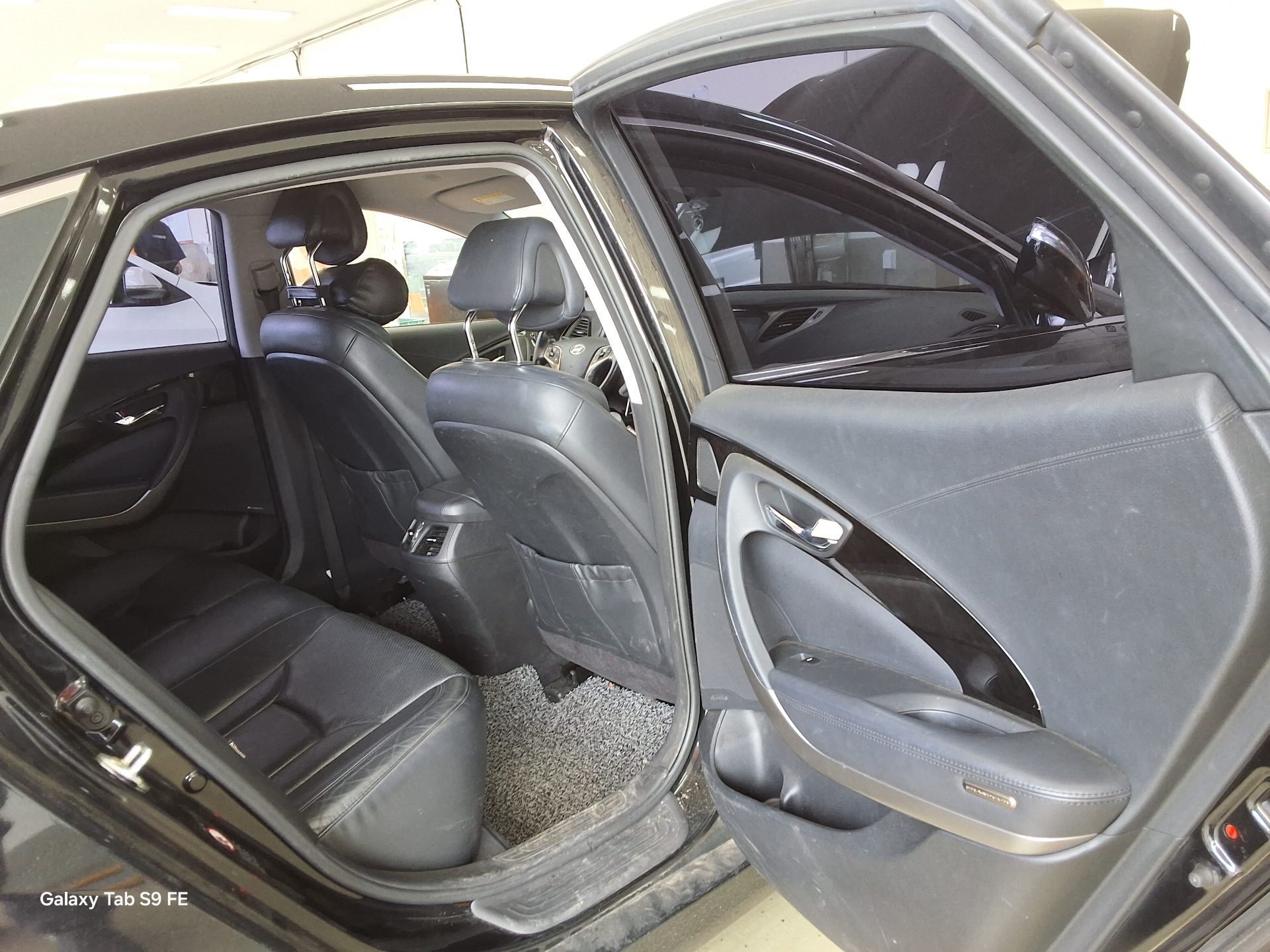 2012 - hyundai grandeur