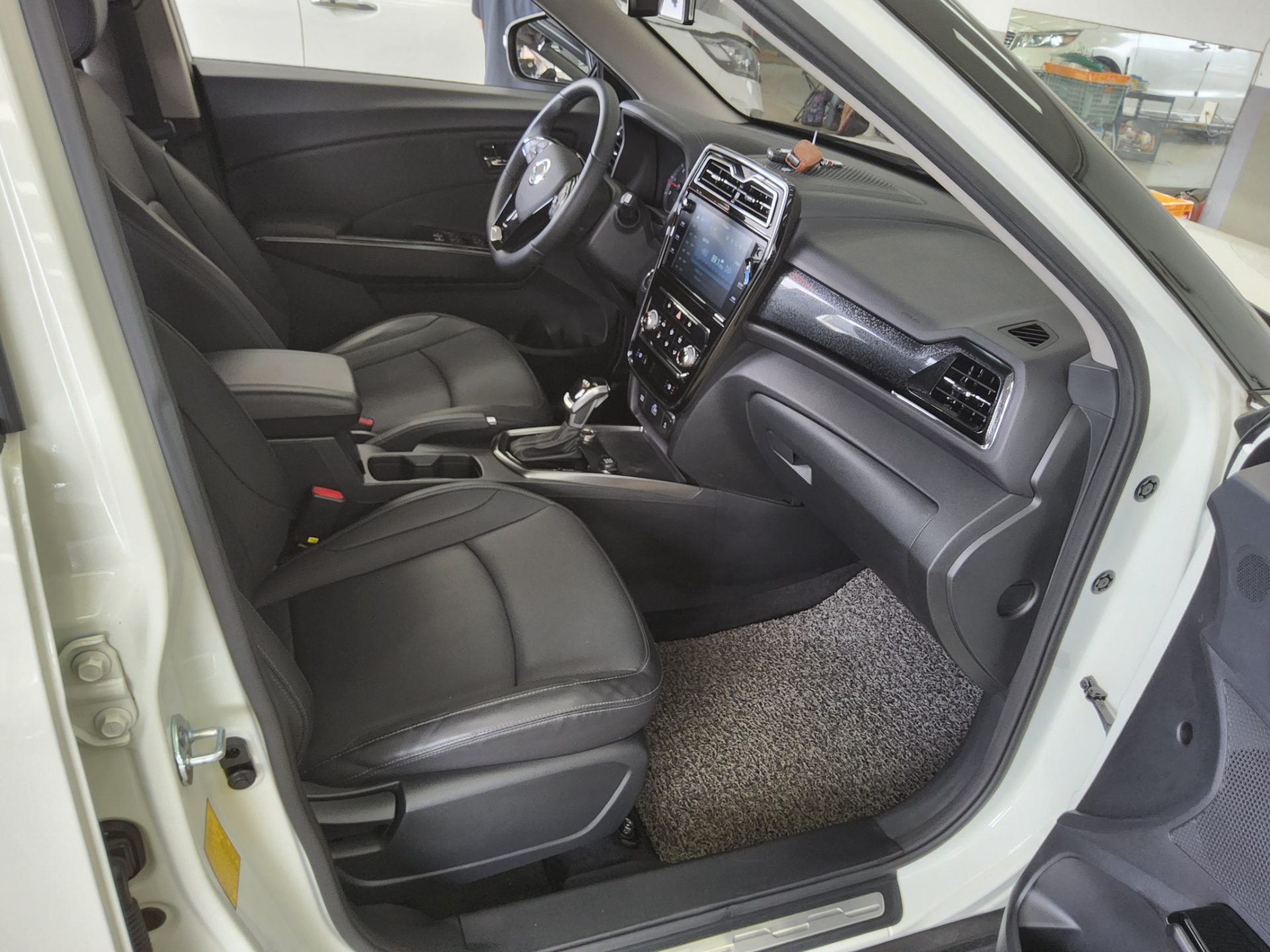 2020 - ssangyong tivoli