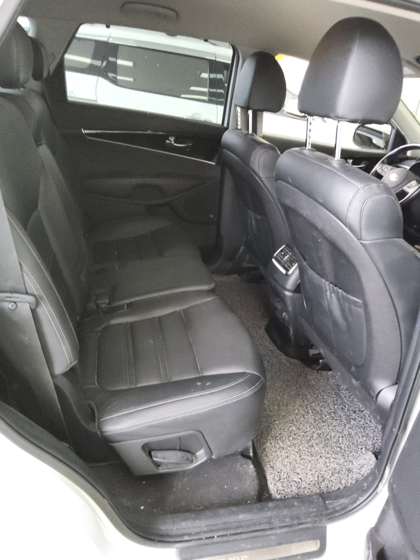 2019 - kia sorento
