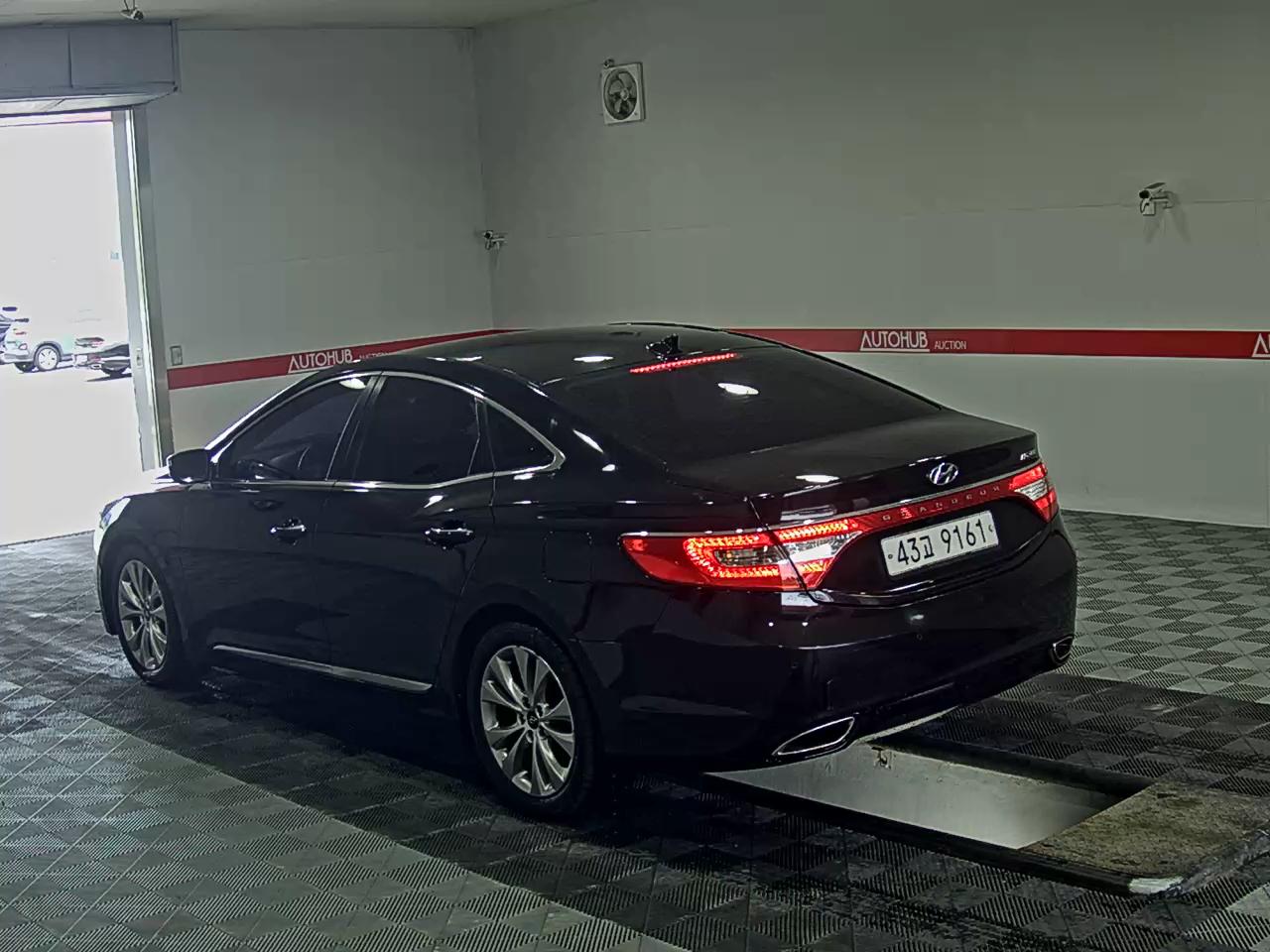 2012 - hyundai grandeur