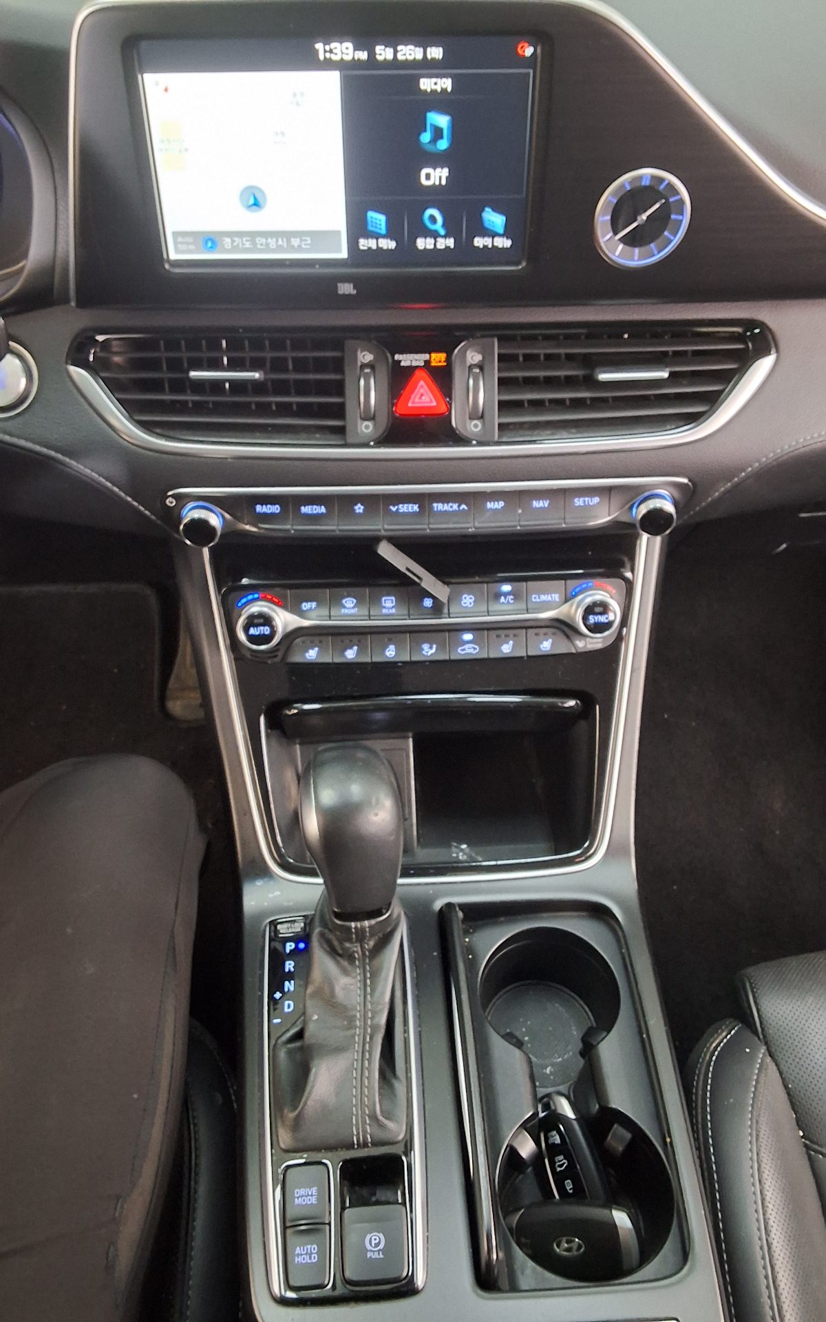 2018 - hyundai grandeur