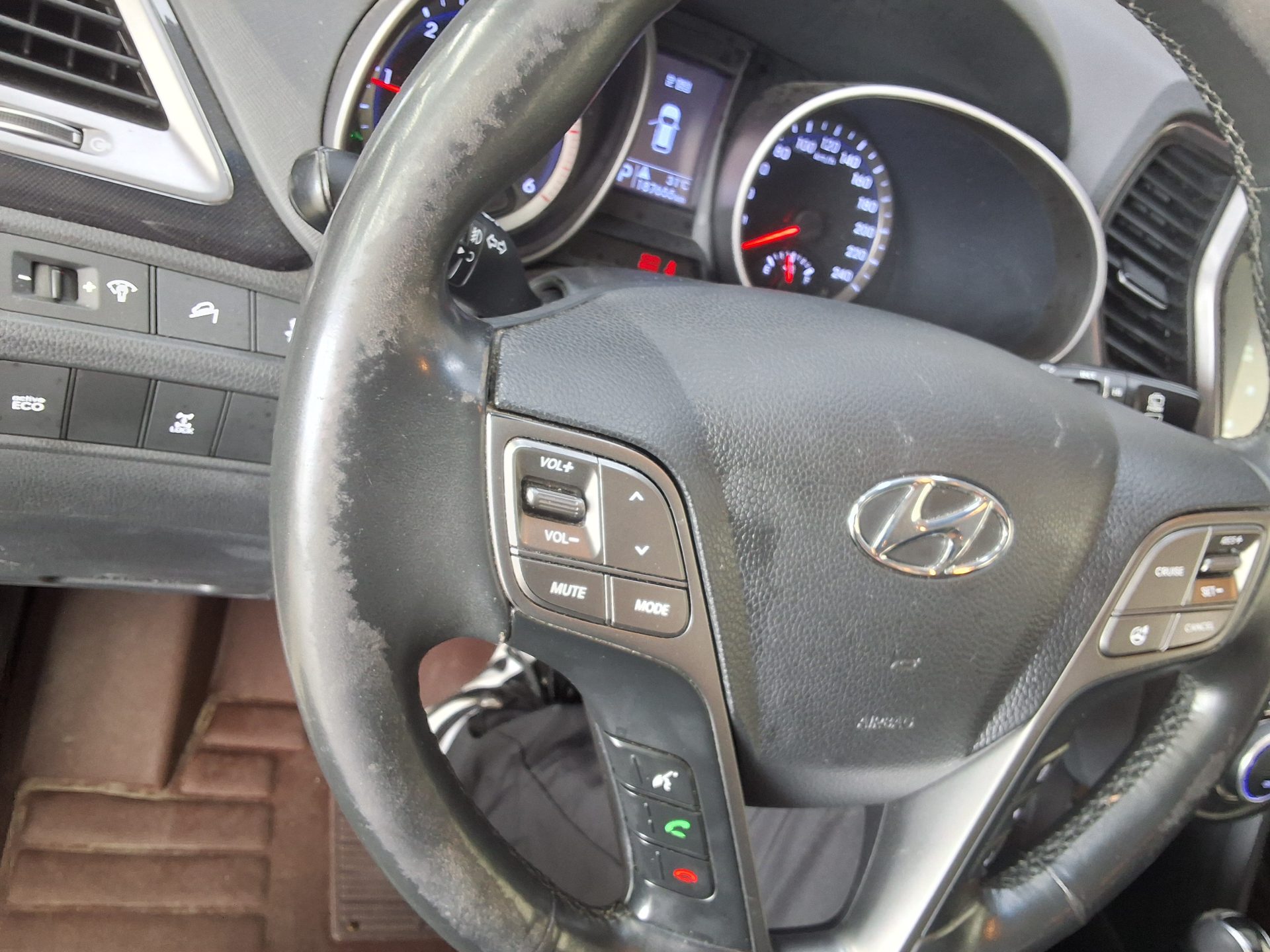 2015 - hyundai santa fe