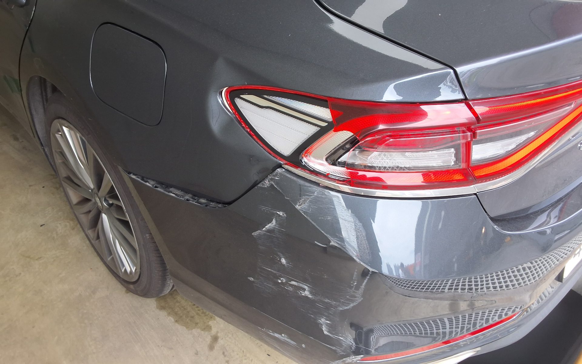 2018 - hyundai grandeur