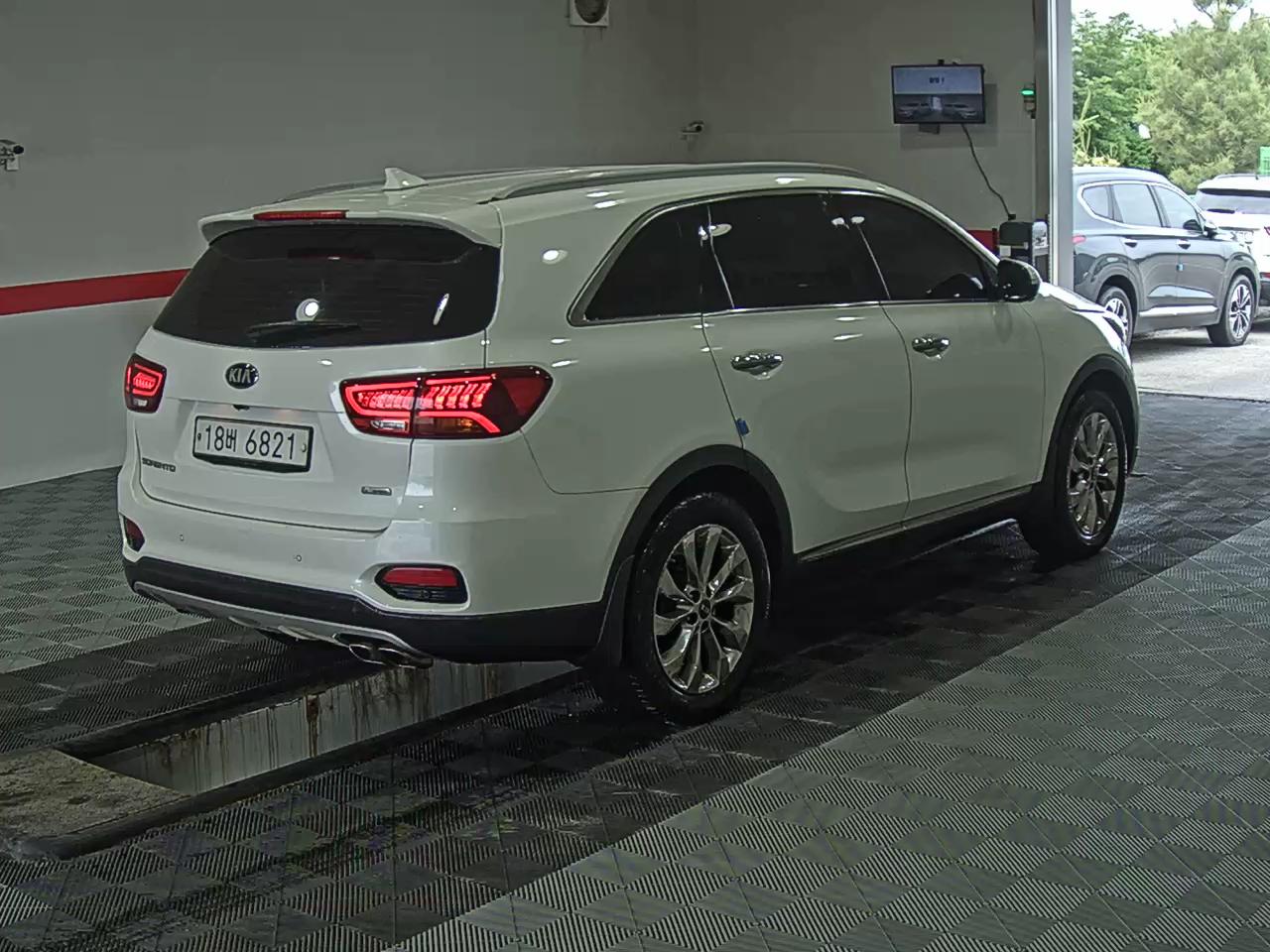 2019 - kia sorento