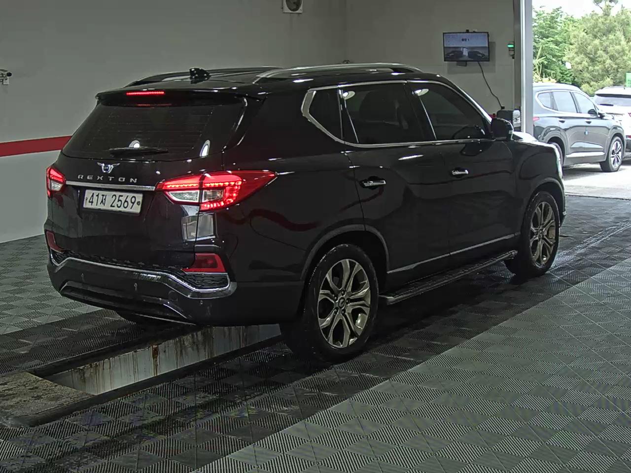 2018 - ssangyong rexton