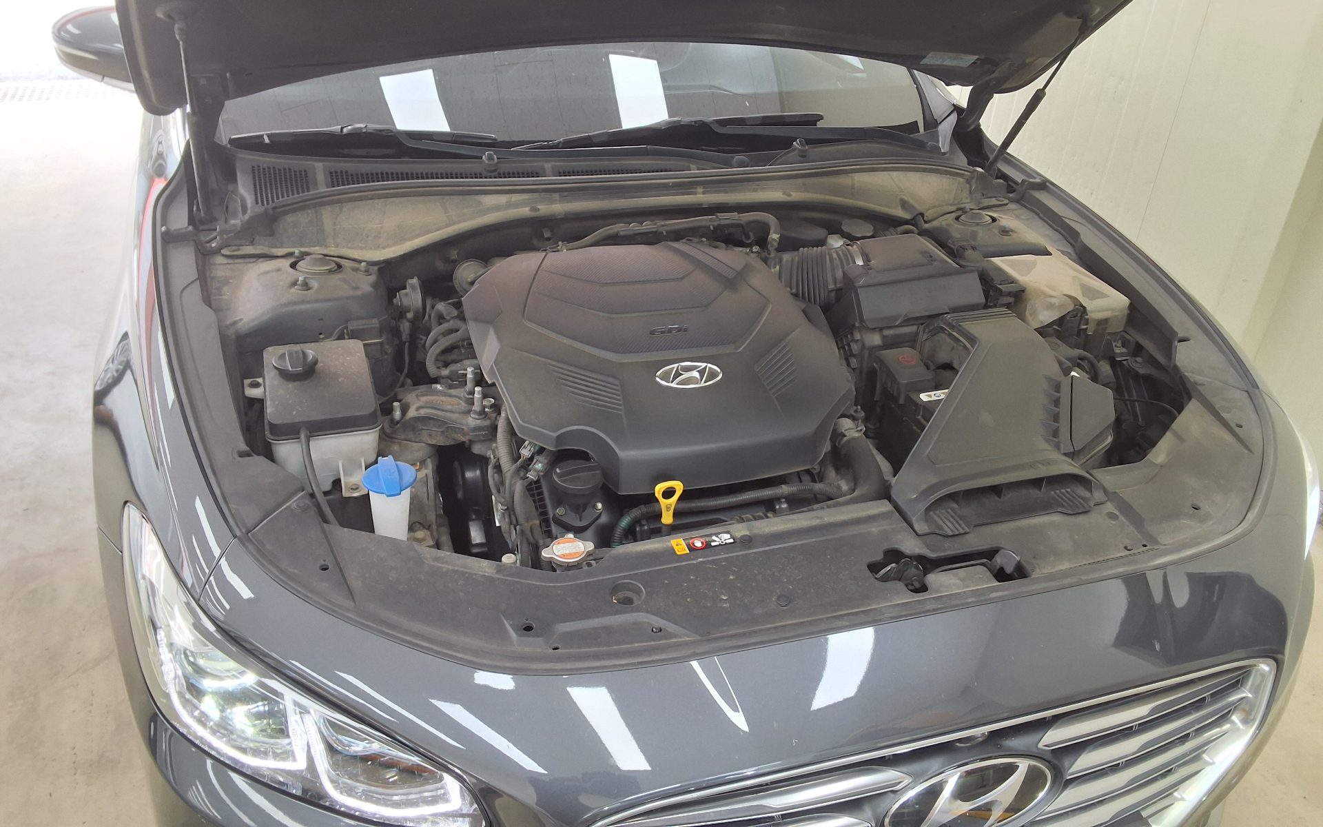 2018 - hyundai grandeur