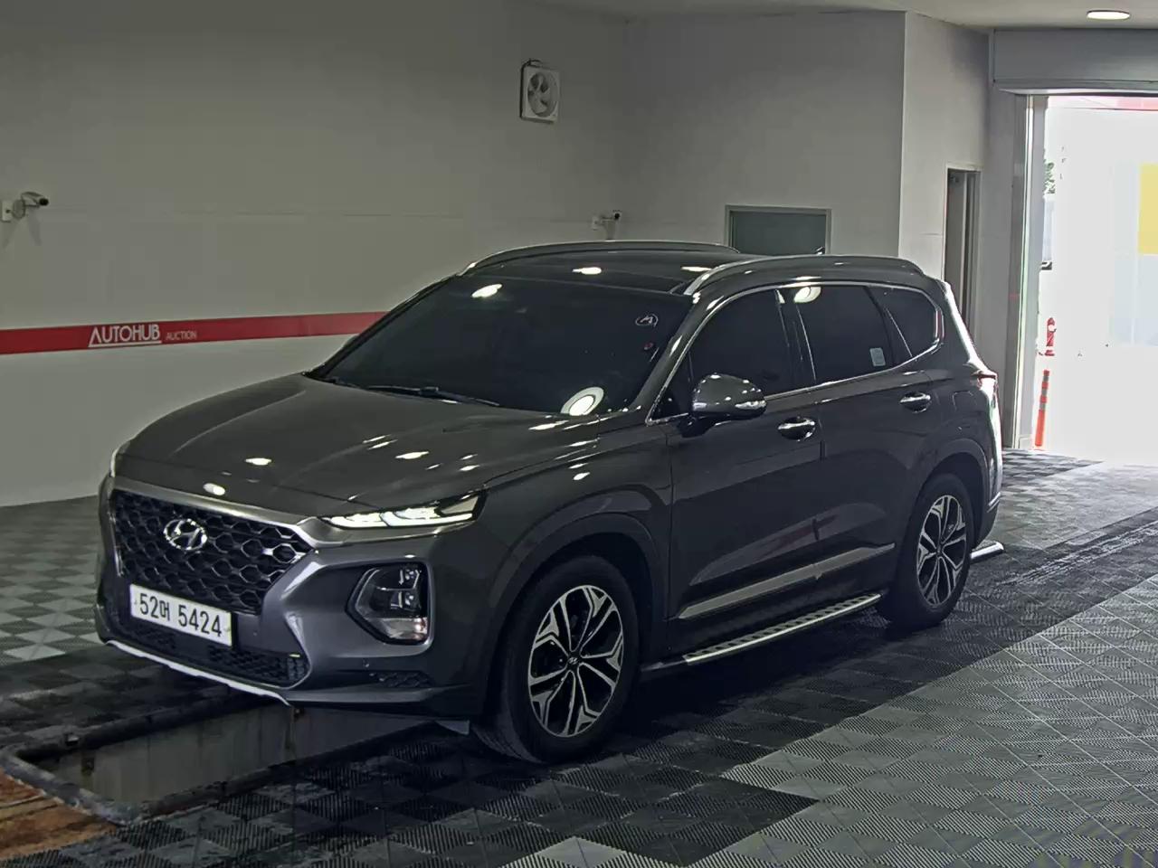 HYUNDAI SANTA FE ()