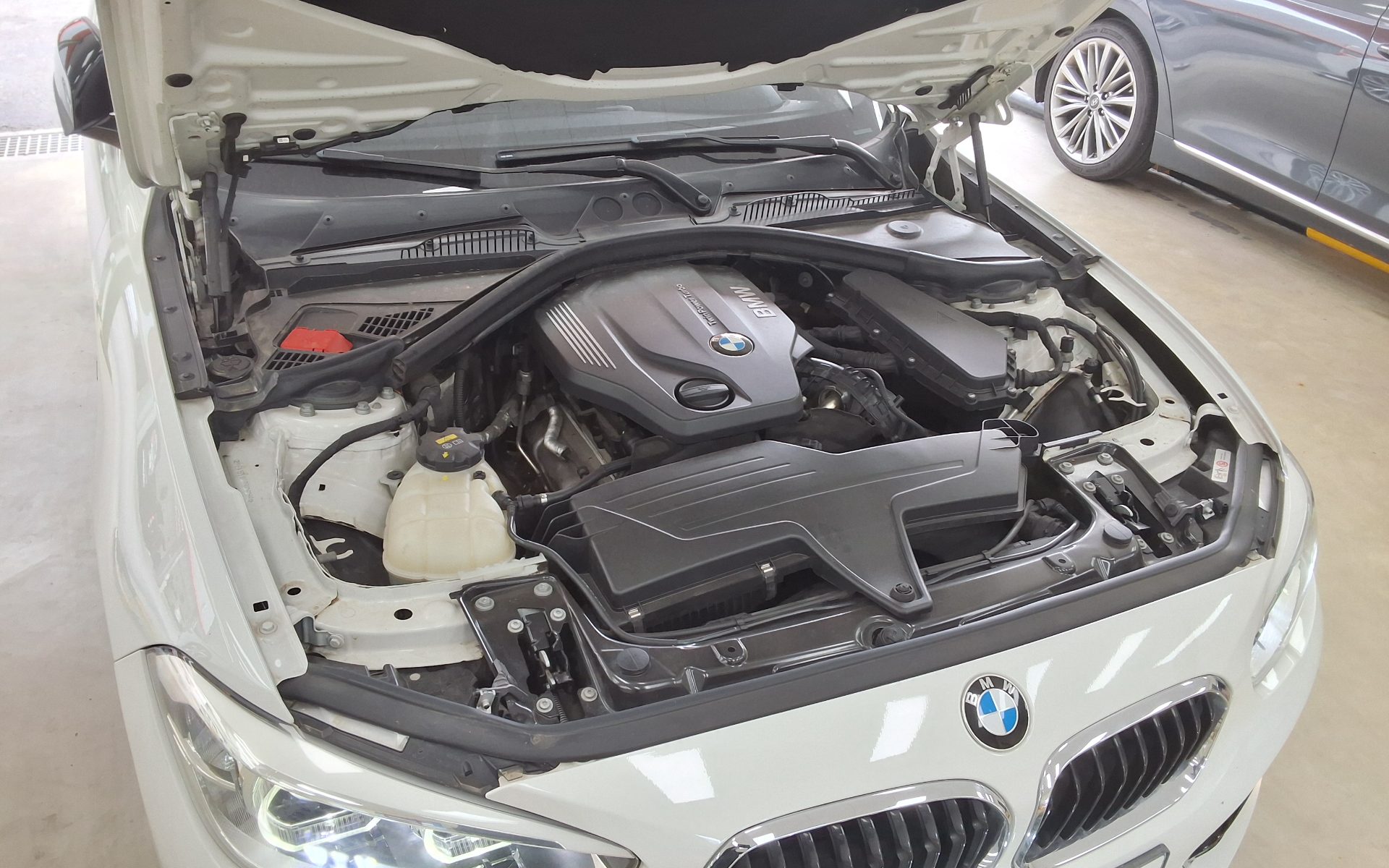 2016 - bmw 1 series