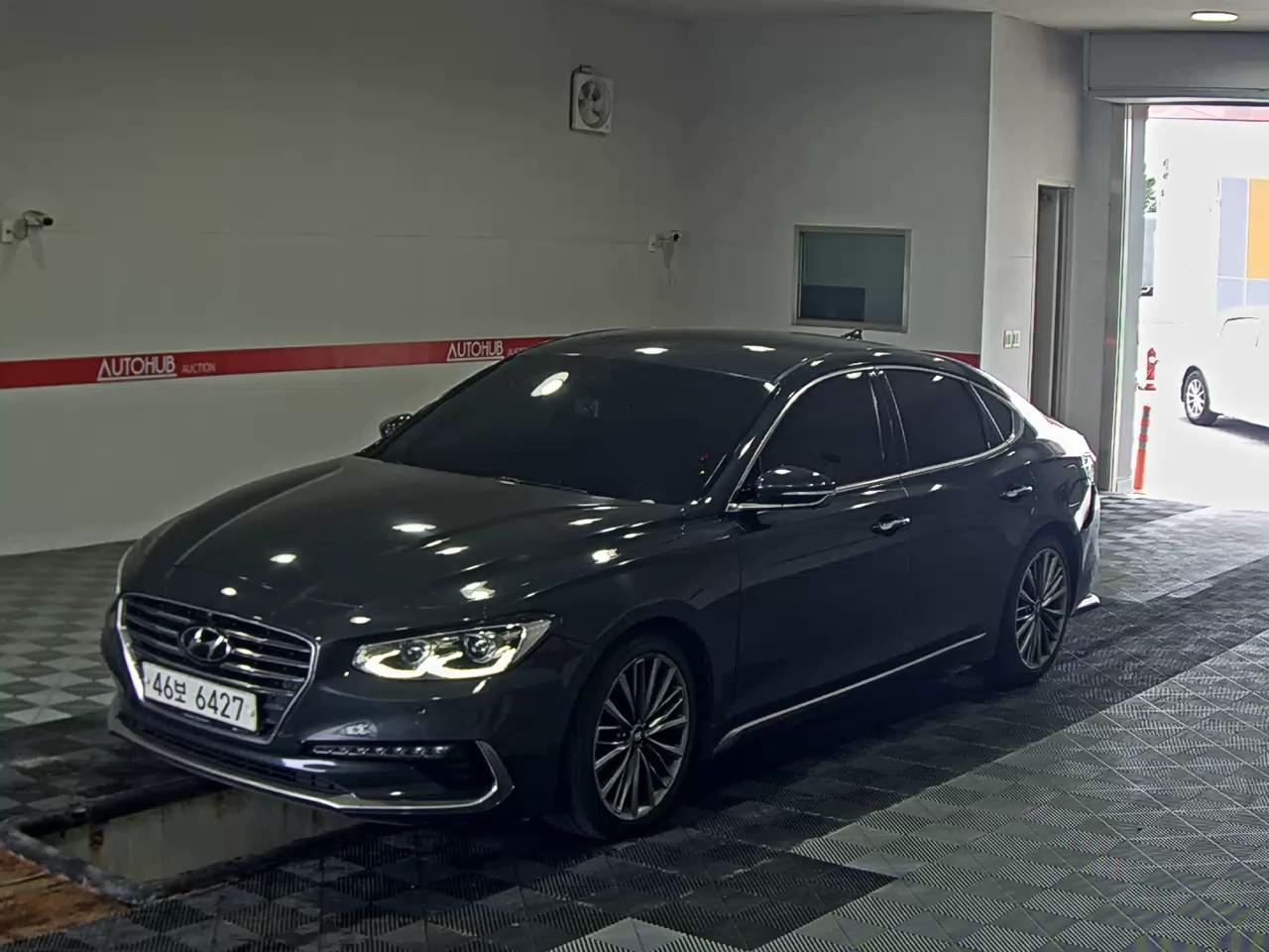 HYUNDAI GRANDEUR GDi