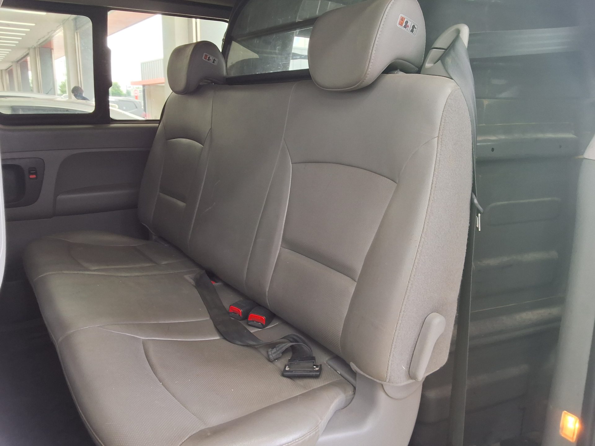2015 - hyundai grand starex