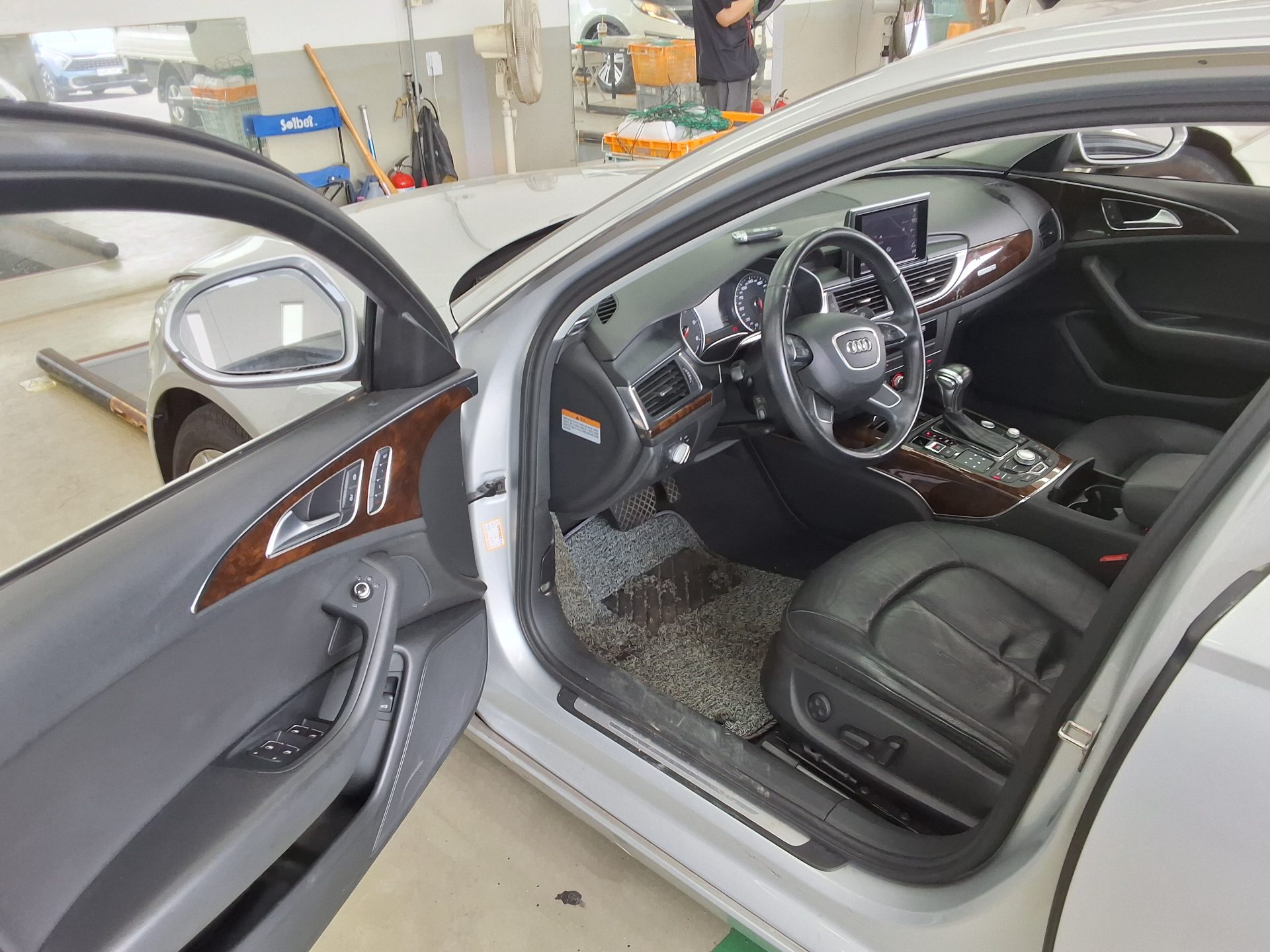 2014 - audi a6