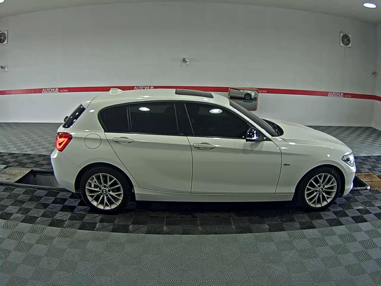 2016 - bmw 1 series