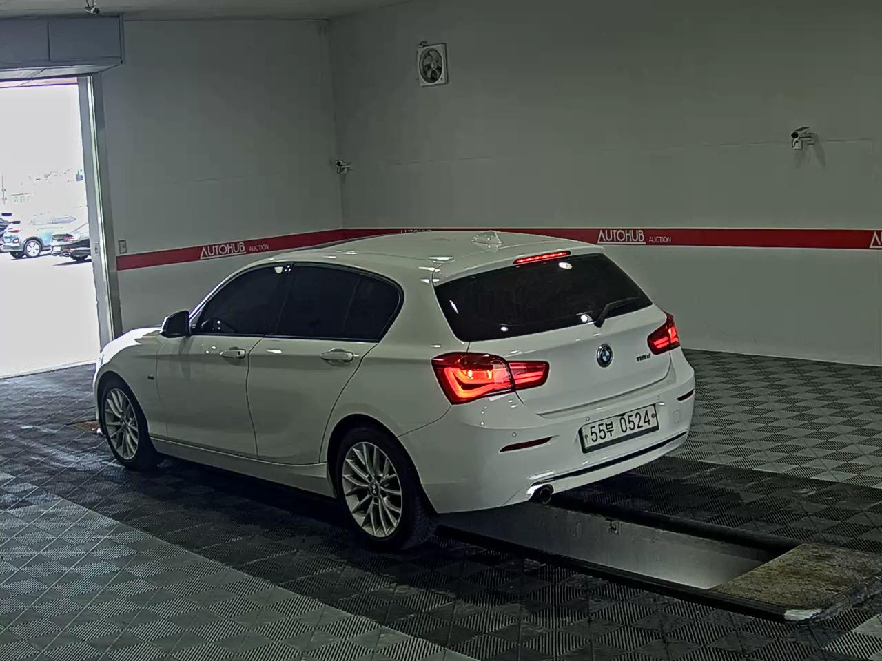 2016 - bmw 1 series