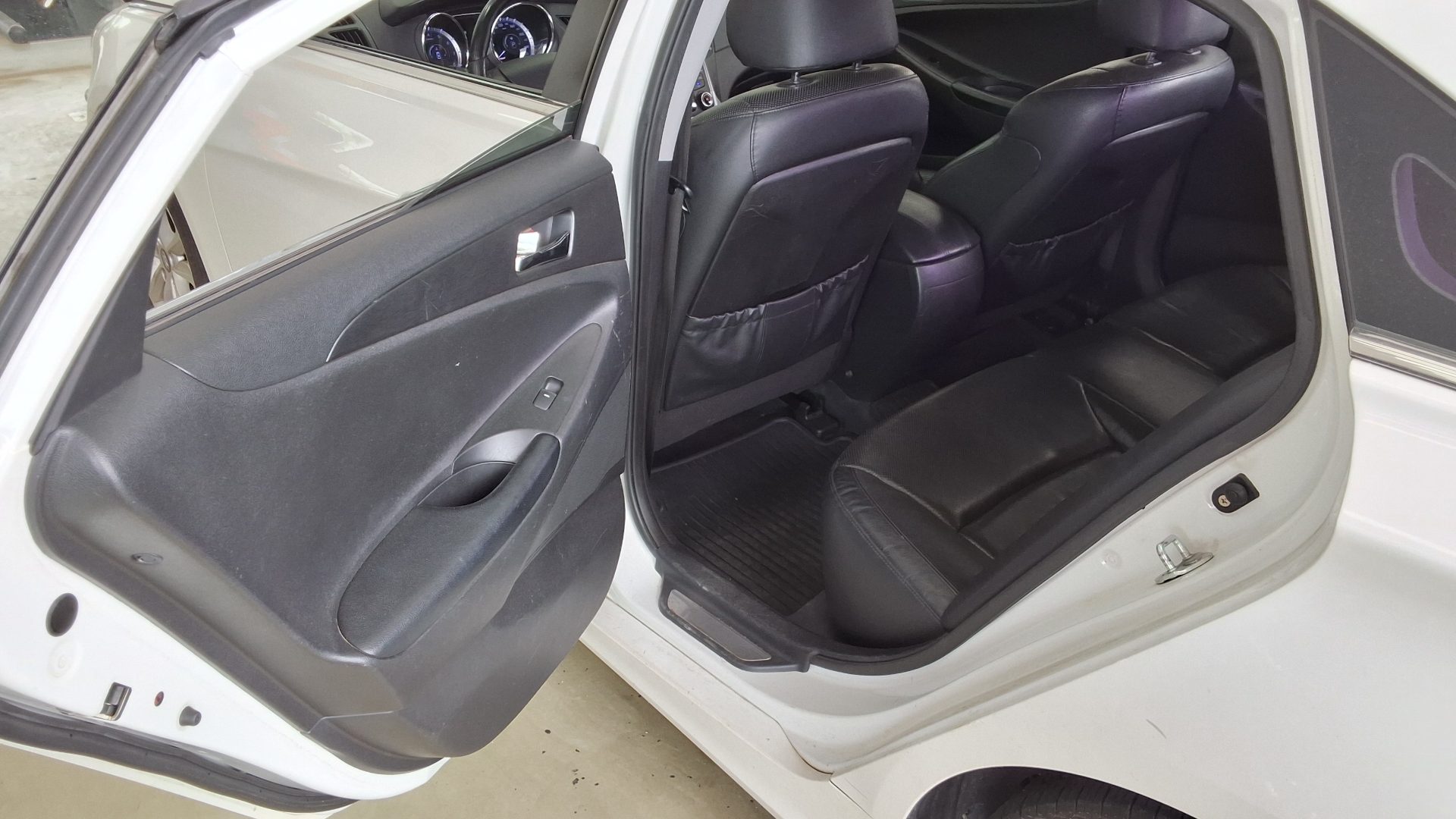 2010 - hyundai sonata