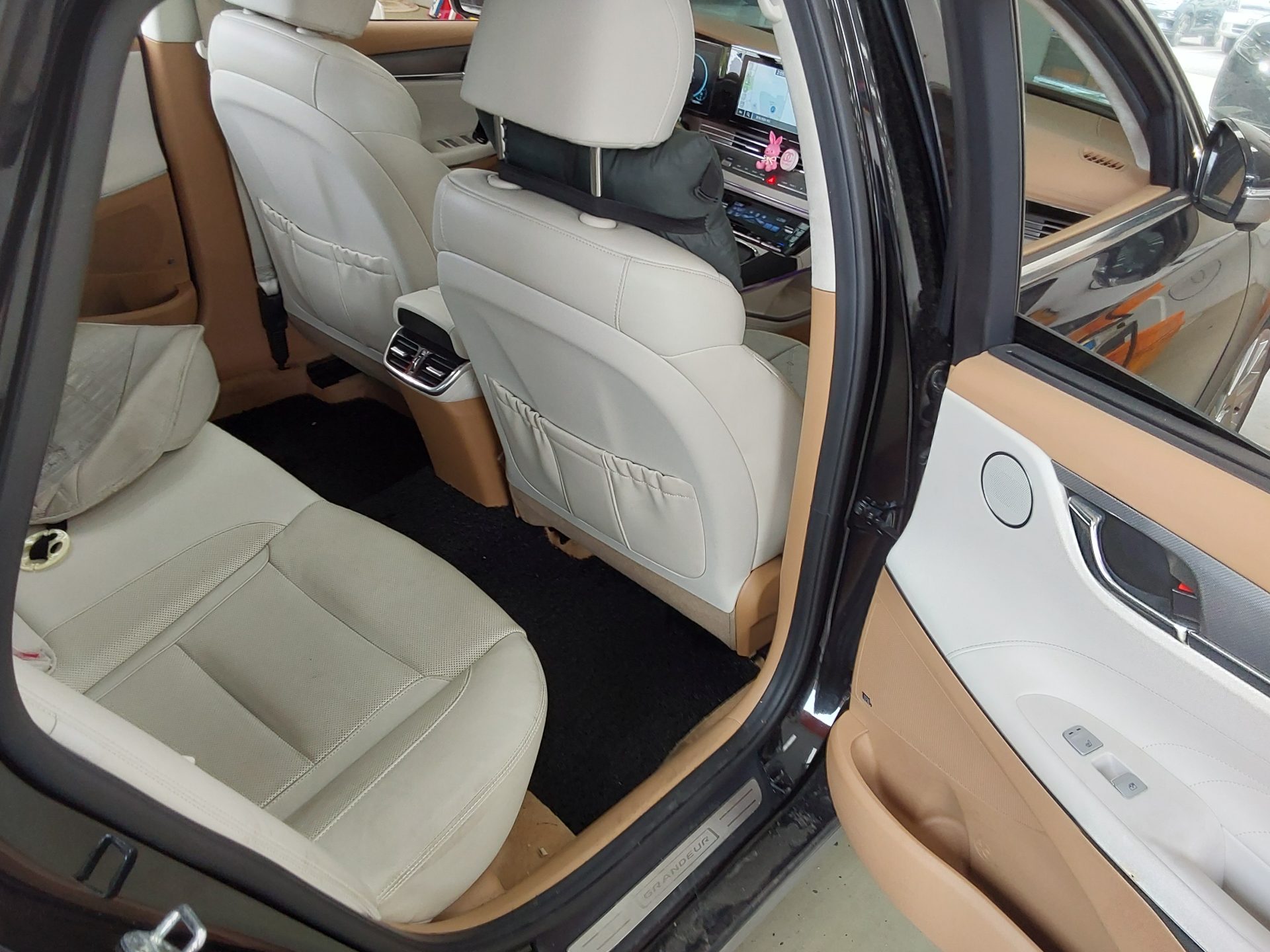 2021 - hyundai grandeur