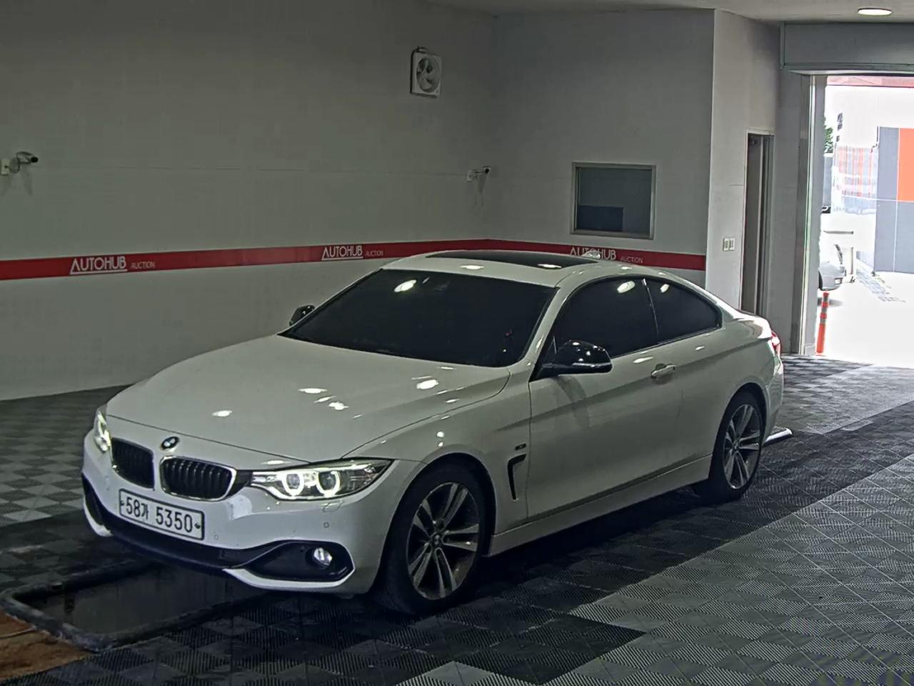 BMW 4 SERIES (1ST GEN) COUPE 420d xDRIVE SPORTS