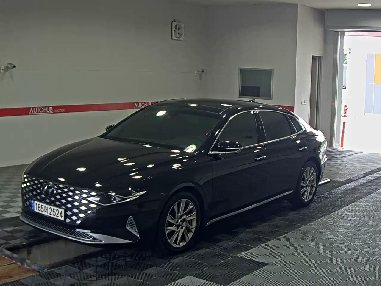 HYUNDAI GRANDEUR HEV CALLRAPHY
