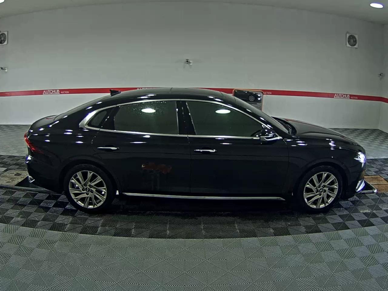 2021 - hyundai grandeur