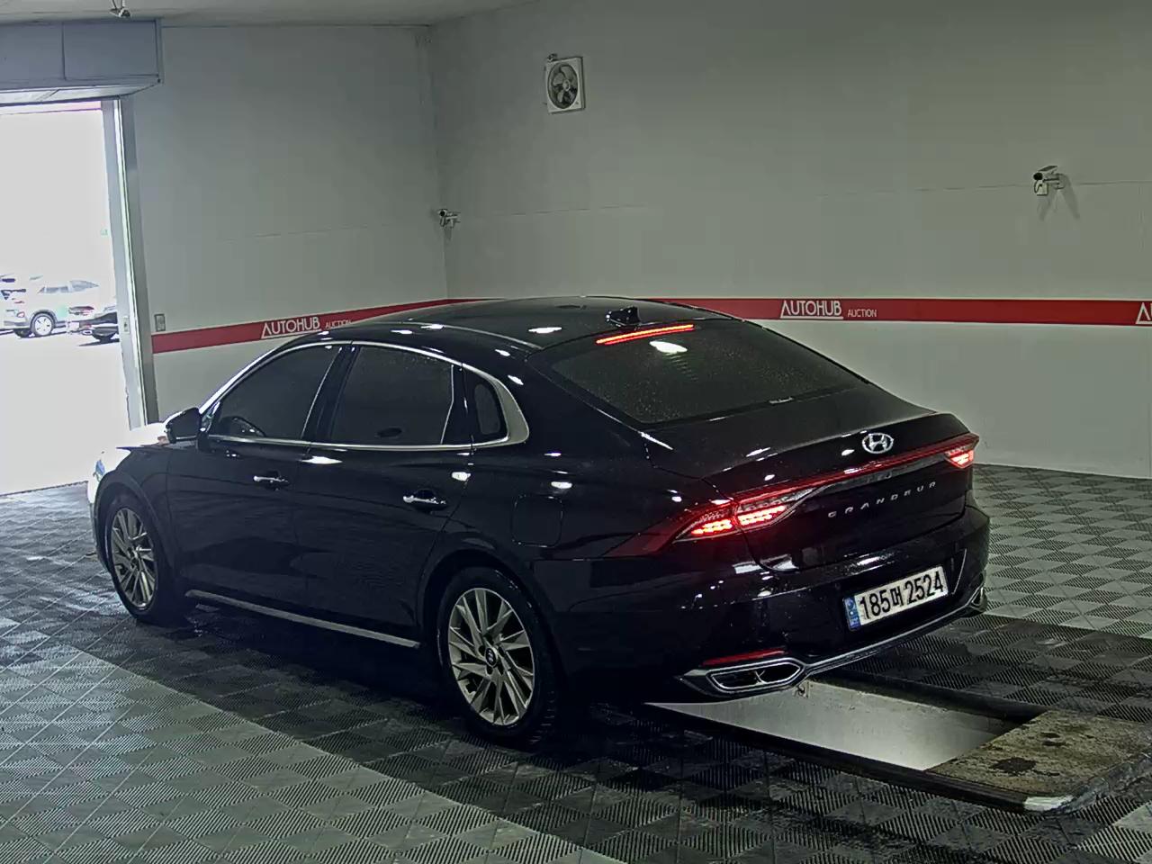 2021 - hyundai grandeur