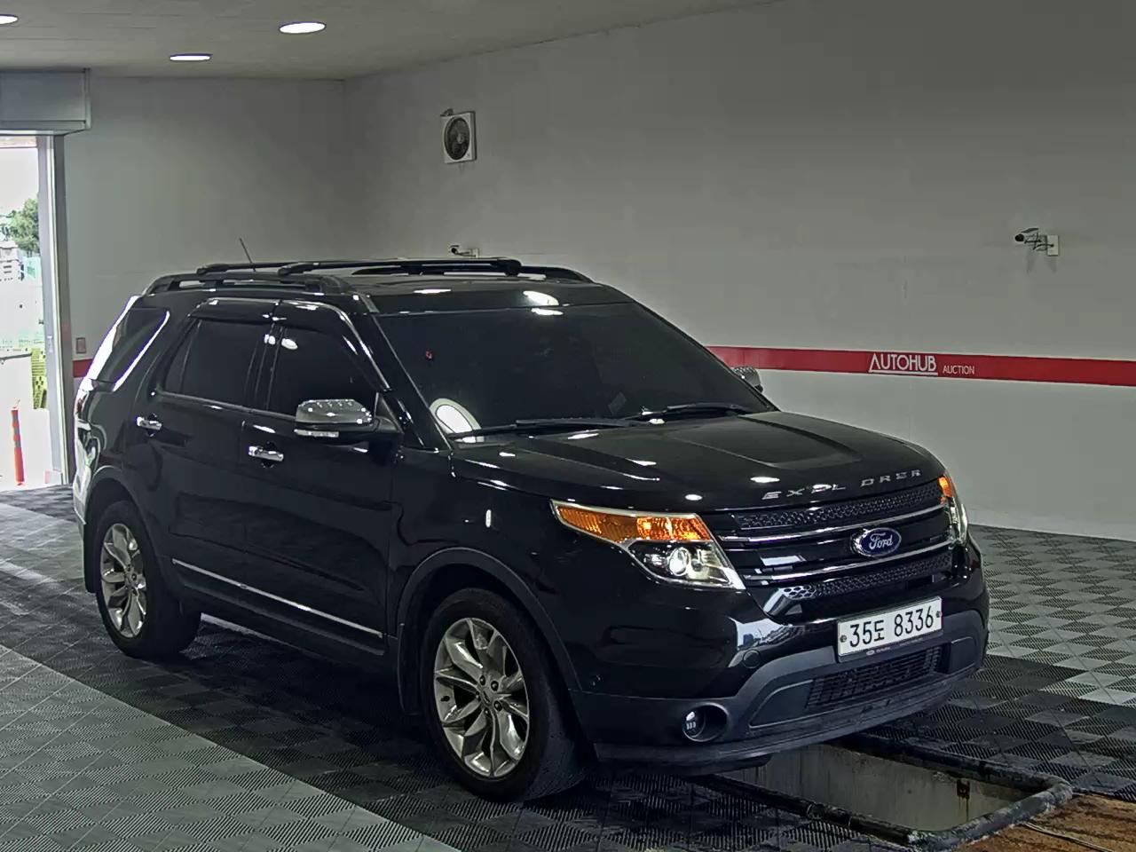 2015 - ford explorer