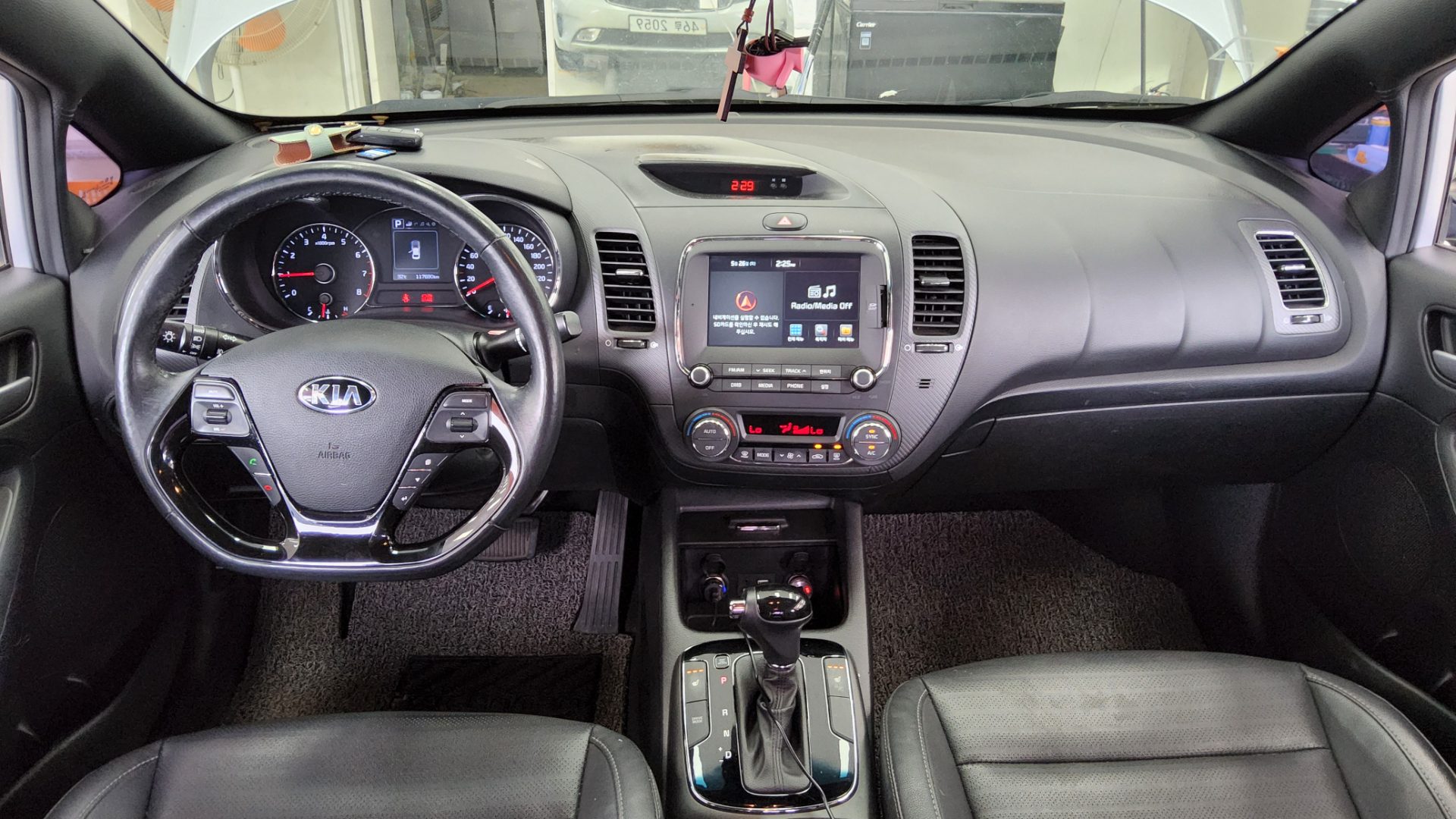 2017 - kia k3