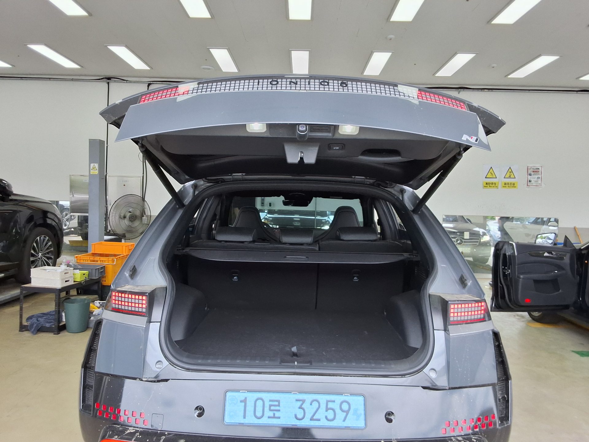 2025 - hyundai ioniq