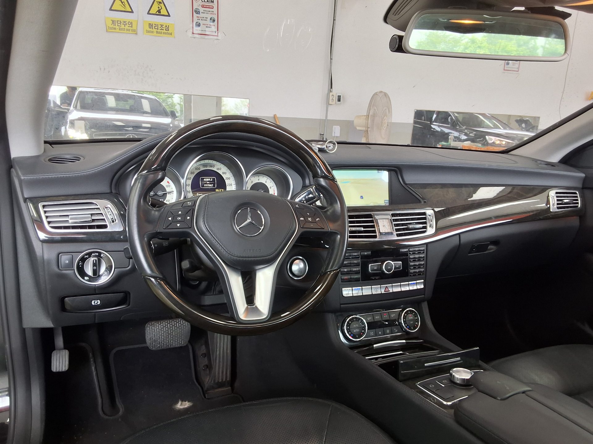 2012 - mercedes-benz cls350