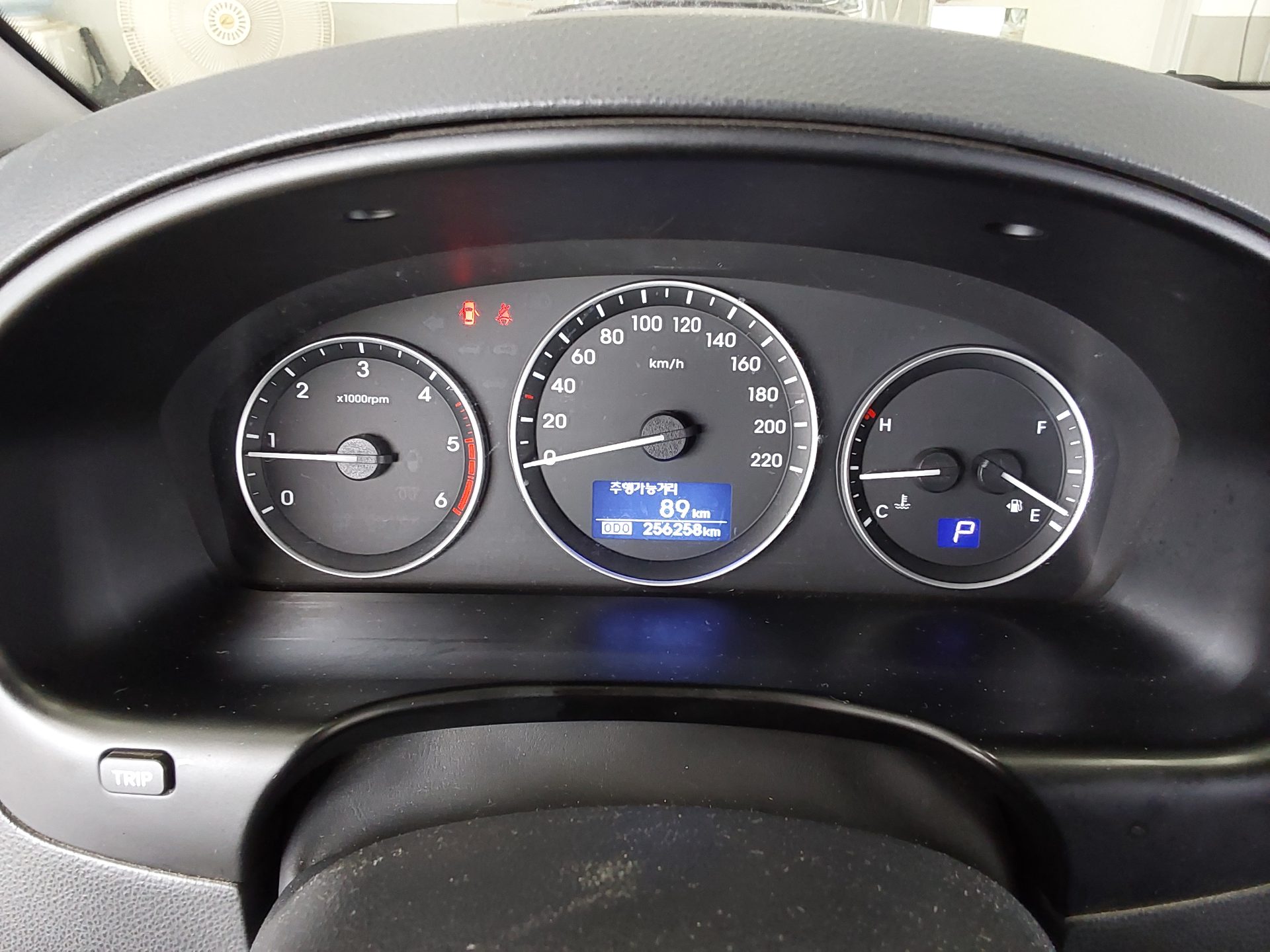 2019 - hyundai grand starex