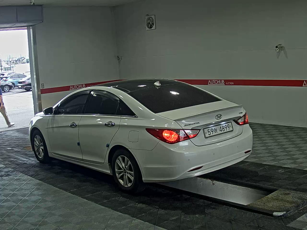 2010 - hyundai sonata