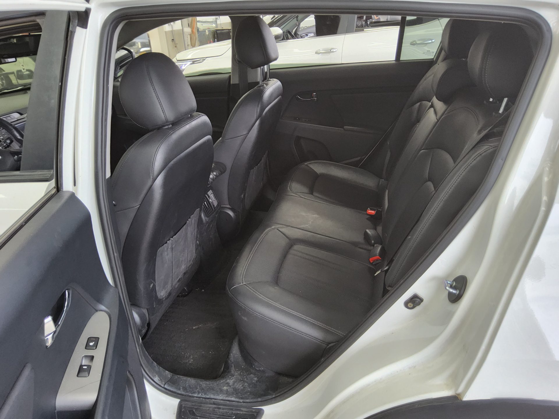 2014 - kia sportage