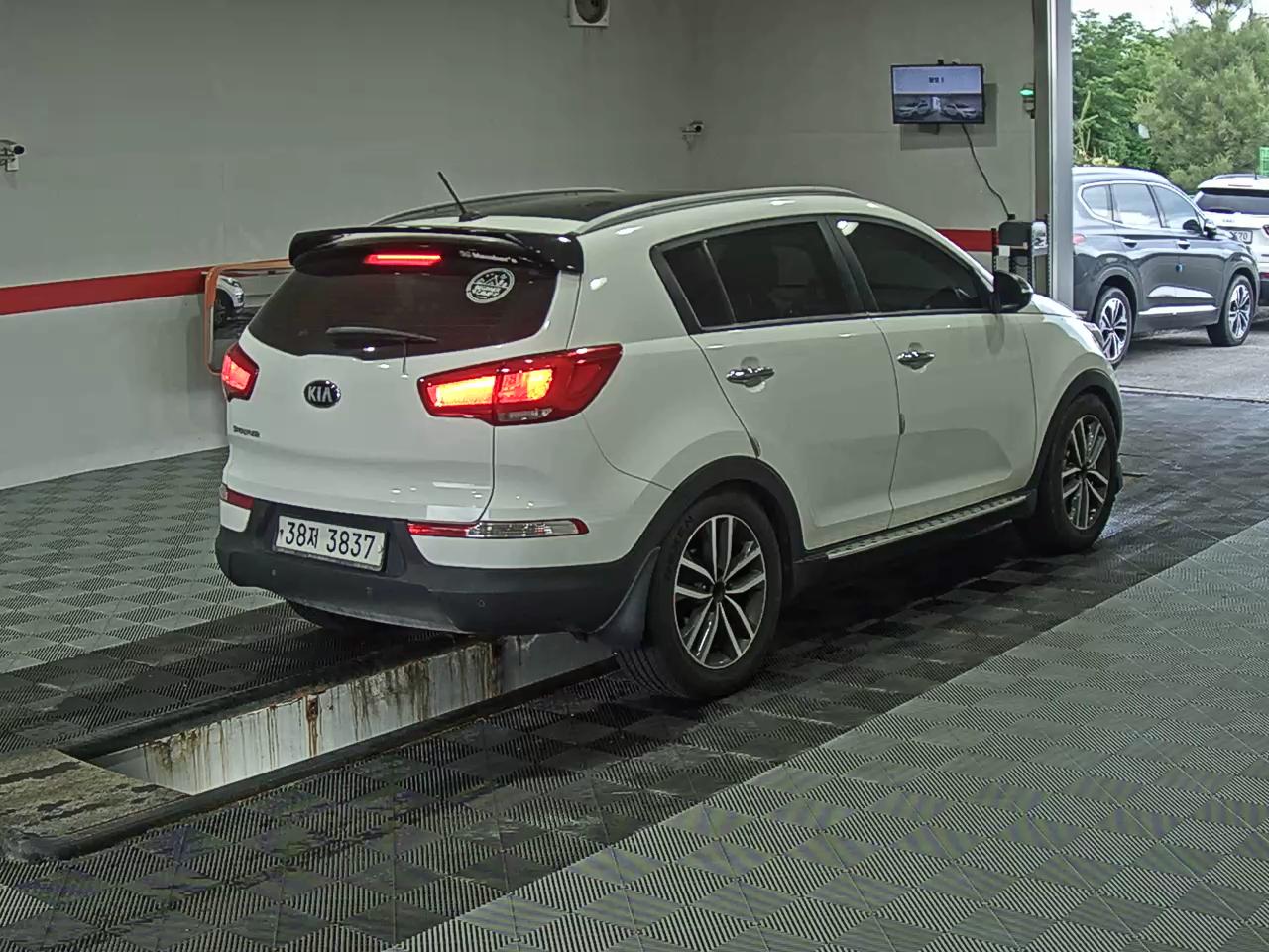 2014 - kia sportage