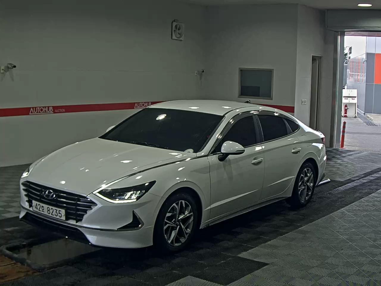 HYUNDAI SONATA (DN8) RENTAL CAR