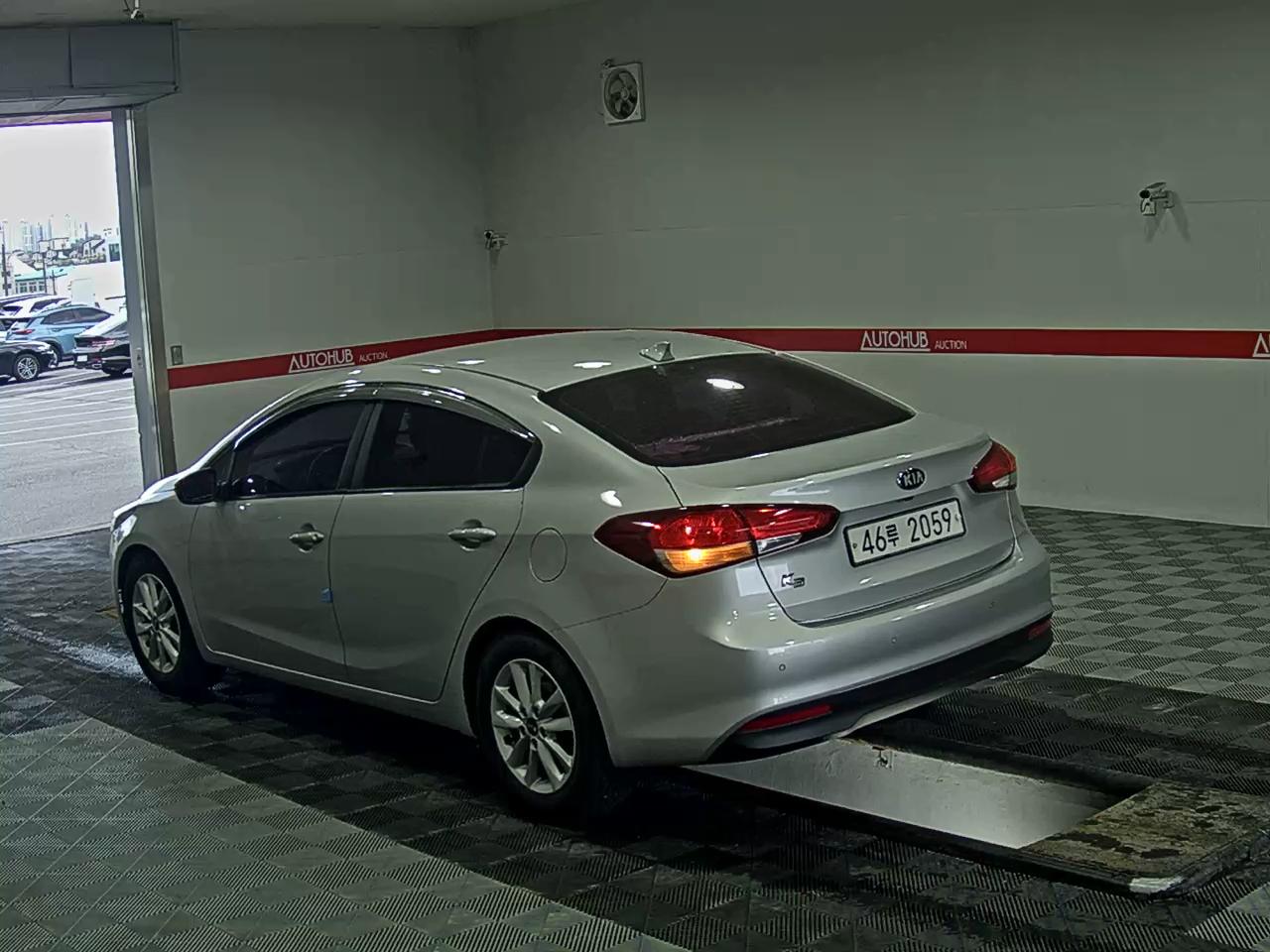 2017 - kia k3