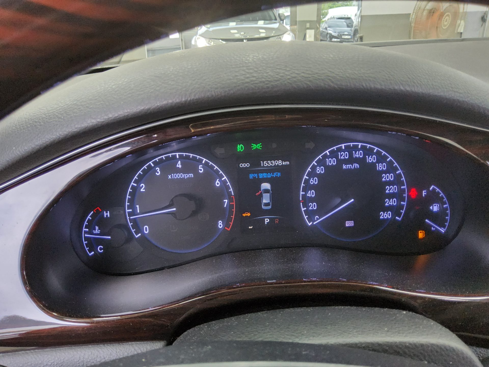 2012 - hyundai bh