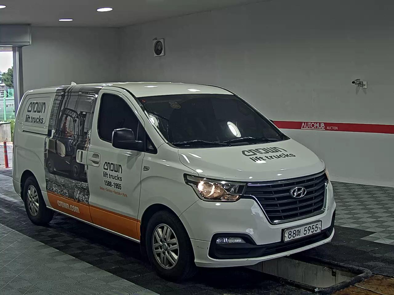 2019 - hyundai grand starex