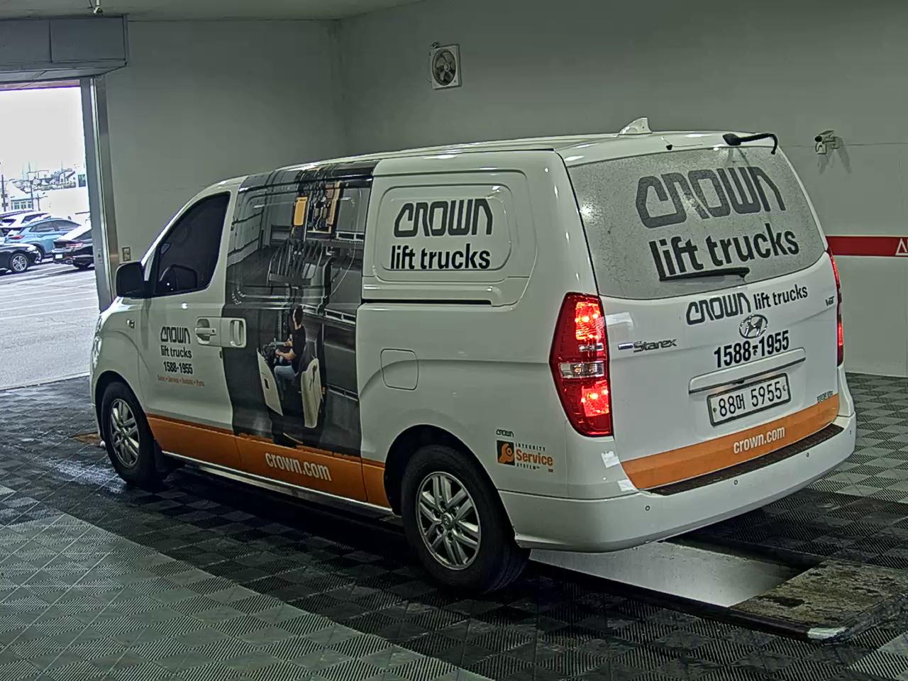 2019 - hyundai grand starex