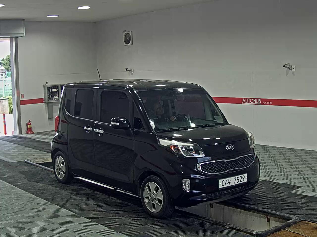 2017 - kia ray