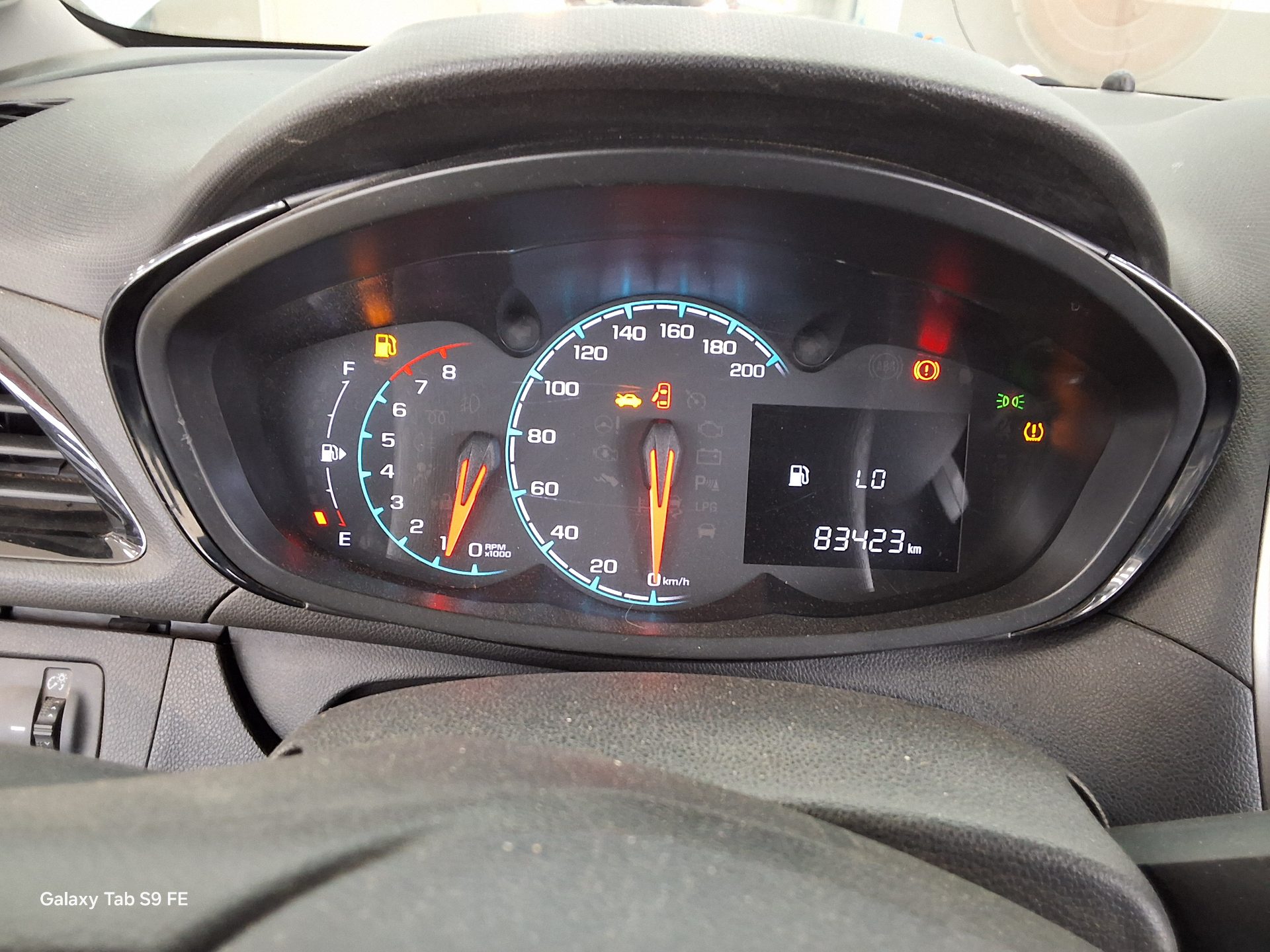 2016 - chevrolet spark