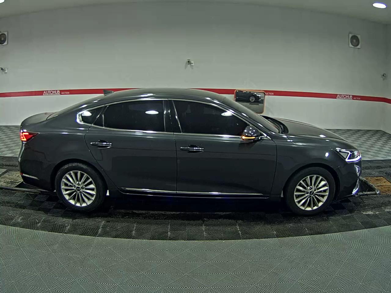 2018 - kia k7